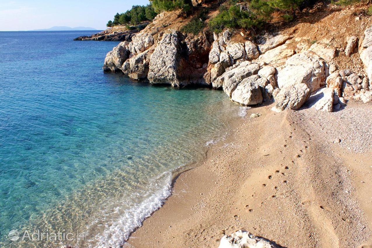 Apartmani Nila Sveta Nedelja  Εξωτερικό φωτογραφία