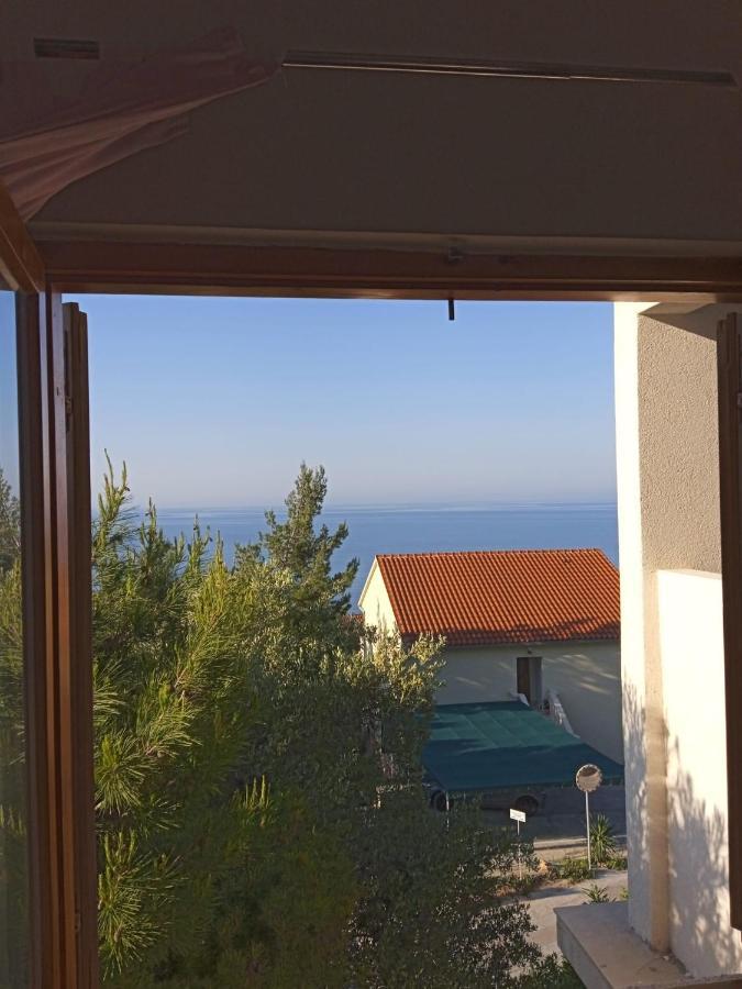 Apartmani Nila Sveta Nedelja  Εξωτερικό φωτογραφία
