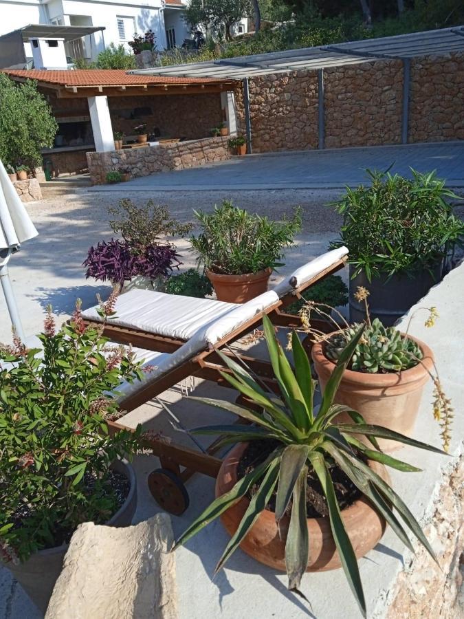Apartmani Nila Sveta Nedelja  Εξωτερικό φωτογραφία