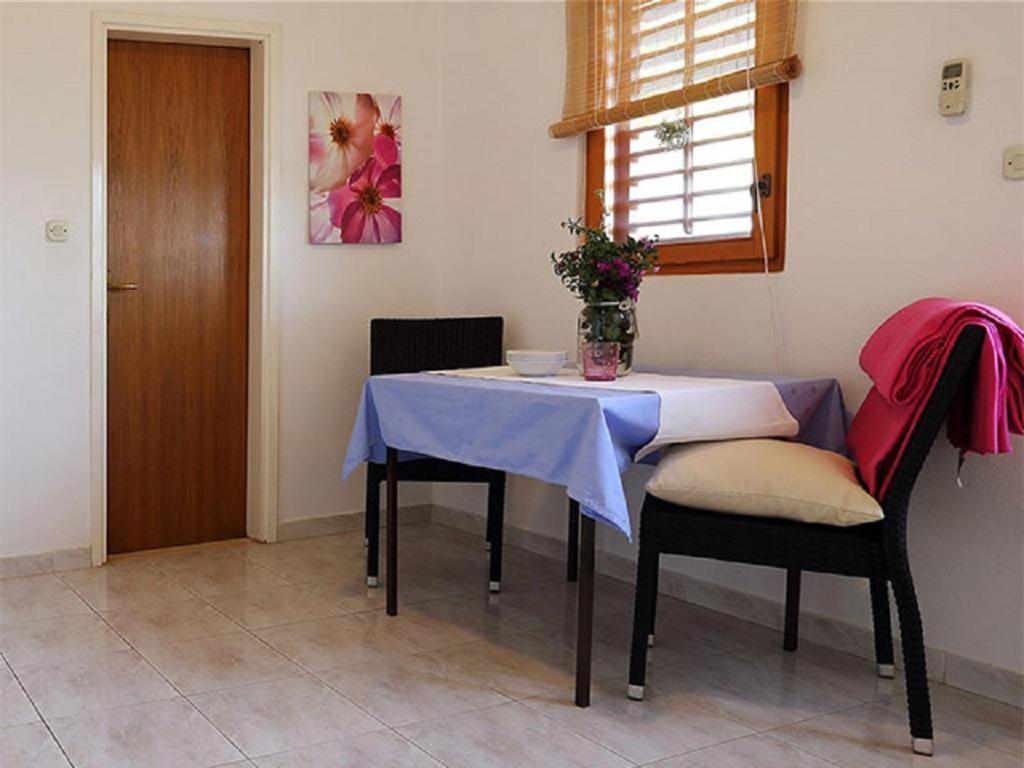 Apartmani Nila Sveta Nedelja  Δωμάτιο φωτογραφία